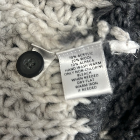 Knit Sweater Size Small from LOFT - Picture 3 of 4